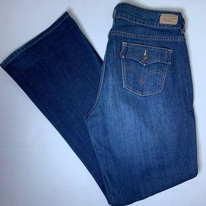 Women’s Levi’s 526 jeans. The original Jean